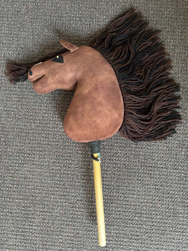 Hobby horse stokpaard WaBor bruin met manen, Ophalen of Verzenden, Zo goed als nieuw