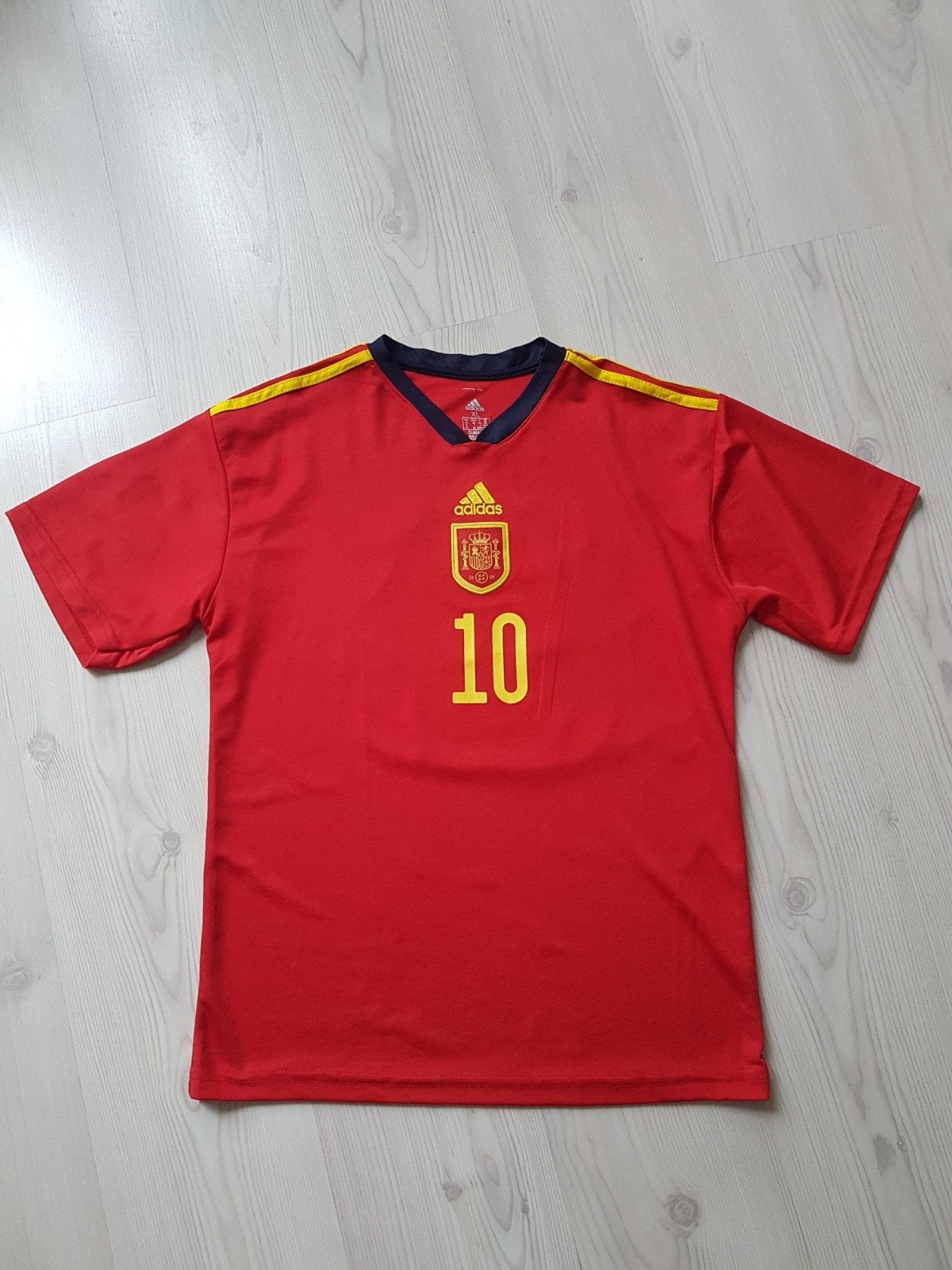 Spanje Pedri heren voetbalshirt in size xl, Maat XL, Ophalen of Verzenden, Zo goed als nieuw, Shirt