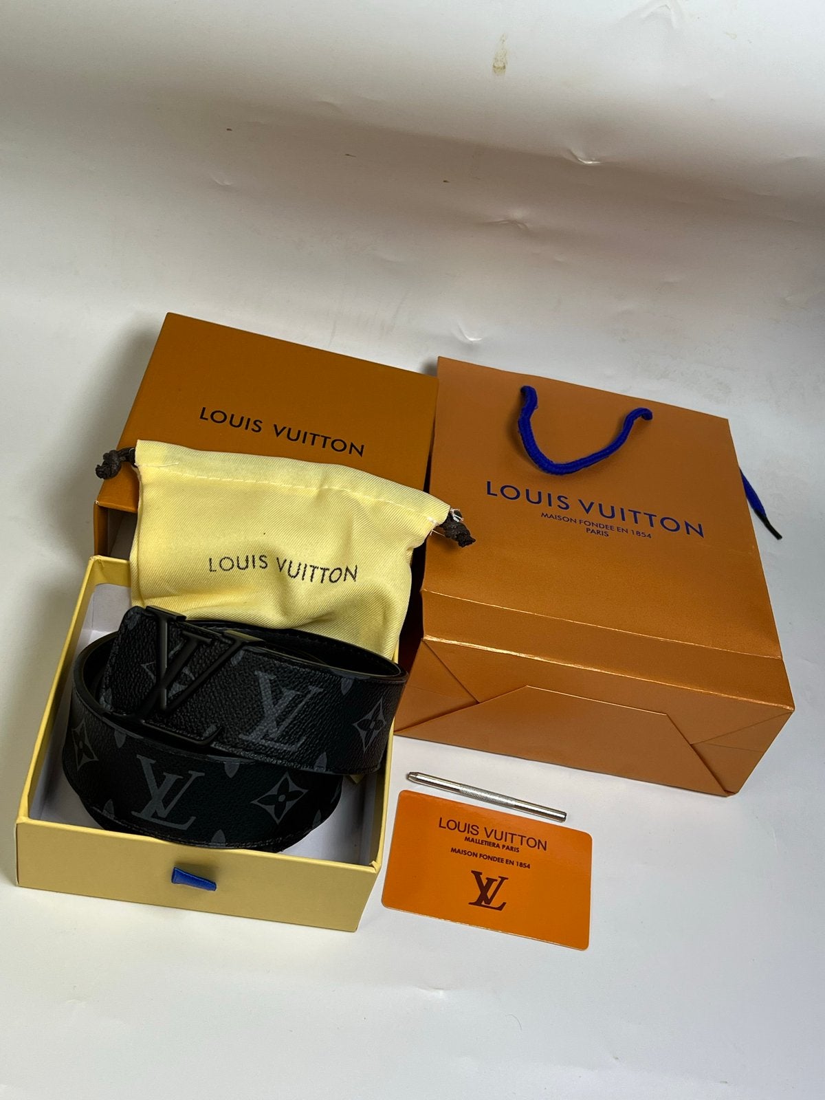 Luxury Black Monogram Belt | Size 115 | Gift Box Included, Nieuw, Ophalen of Verzenden, 115 cm of meer, Lv