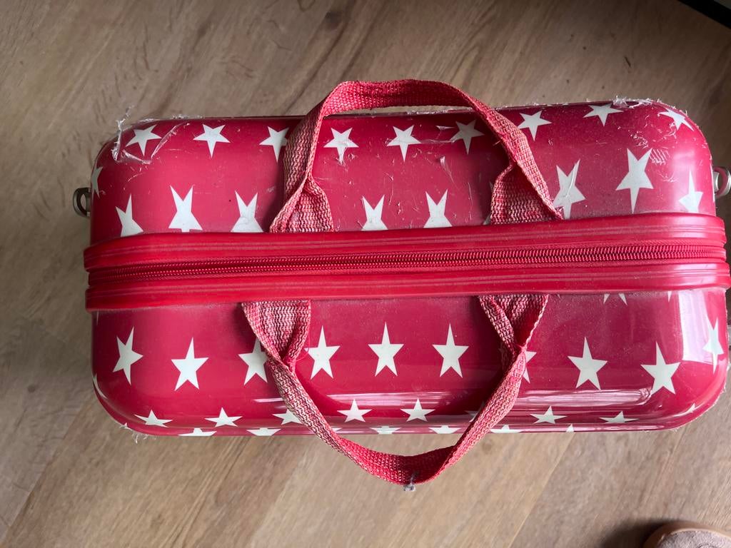 Leuke rode kinderkoffer met sterren en wieltjes, Gebruikt, 20 tot 30 cm, Minder dan 40 cm, Minder dan 35 cm