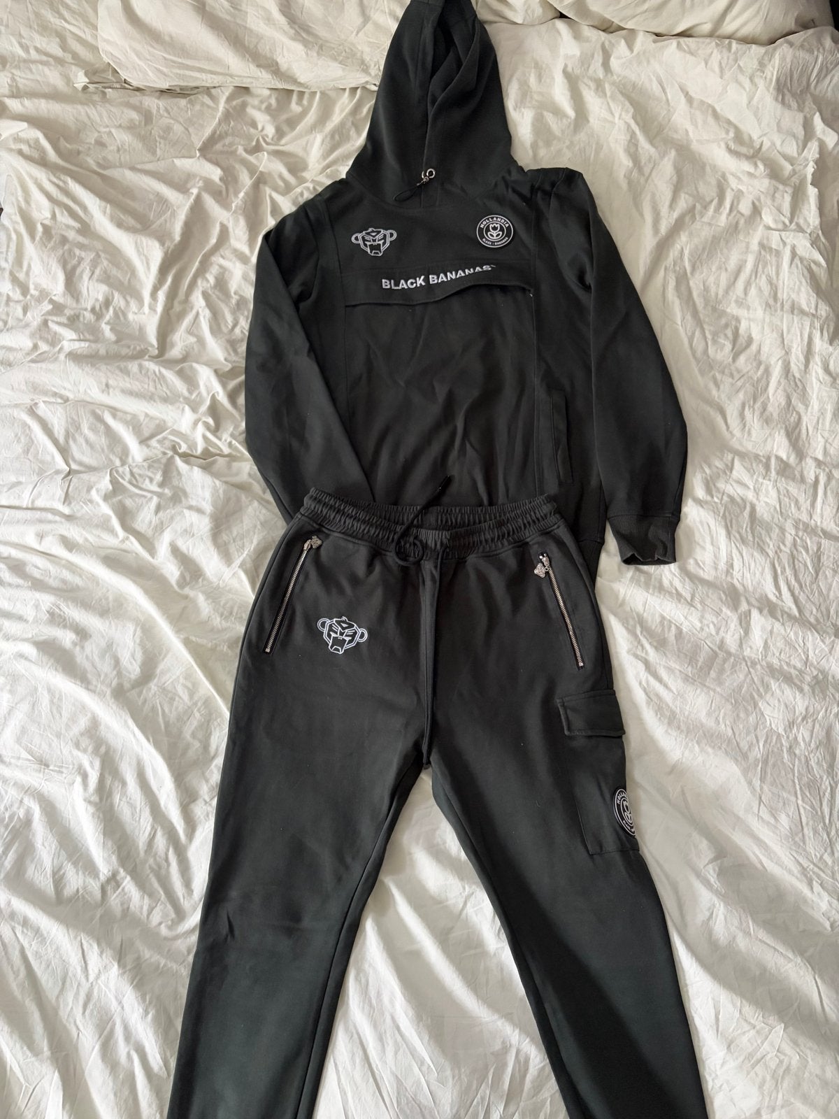 Black Bananas Trainingspak Heren - Maat M, Kleding | Heren, Sportkleding, Maat 48/50 (M), Ophalen of Verzenden, Zo goed als nieuw