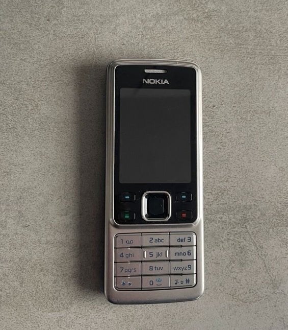 Nokia 6300 - Zilverkleurig, Gebruikt, Fysiek toetsenbord, Ophalen of Verzenden, Minder dan 3 megapixel