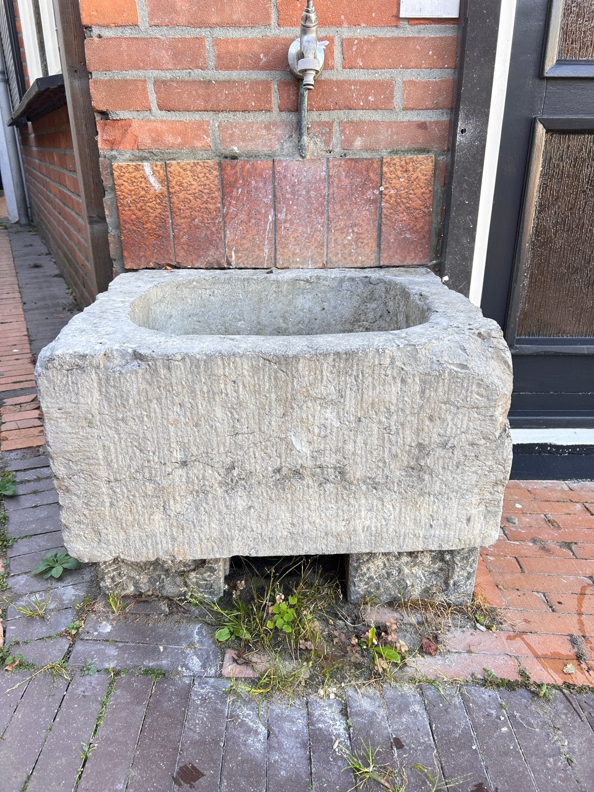 Authentieke oude hardstenen trog Arduinen gootsteen Pompbak, Tuin en Terras, Ophalen, Steen, Gebruikt, Minder dan 30 cm
