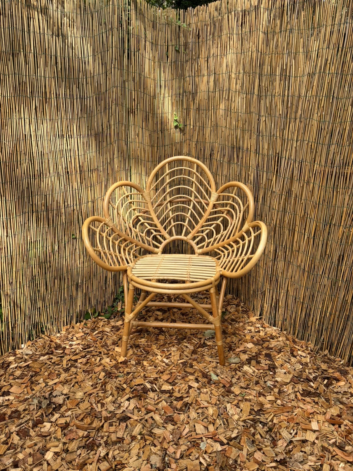 Rotan lotus kuipstoel bloem, Huis en Inrichting, Stoelen, Ophalen, Boho ibiza scandinavisch, Bruin, Riet of Rotan
