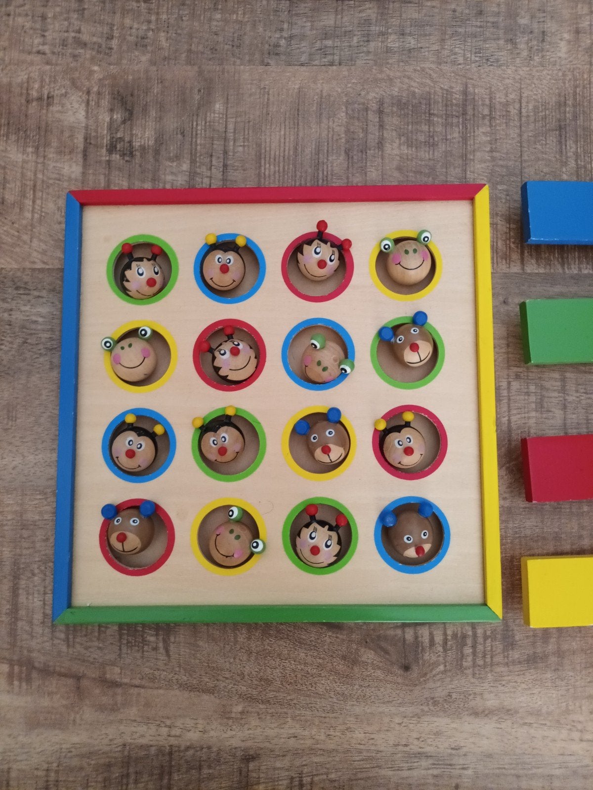 Houten speelgoed, Kinder Vlooien Spel/hoedje wip  - Educatie, Ophalen of Verzenden, Gebruikt