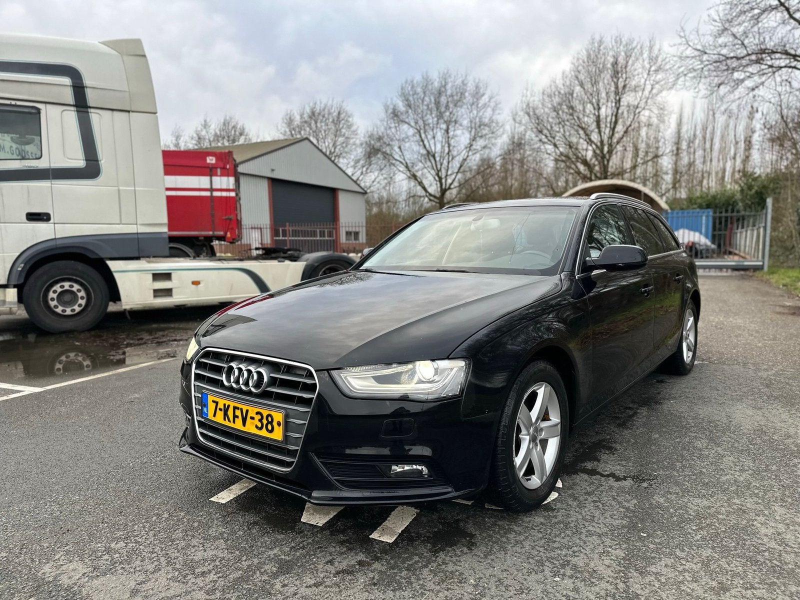 Audi A4 1.8TFSI 125KW Avant 2013 Zwart, Auto's, Audi, Voorwielaandrijving, Adaptive Cruise Control, Zwart, 4 cilinders