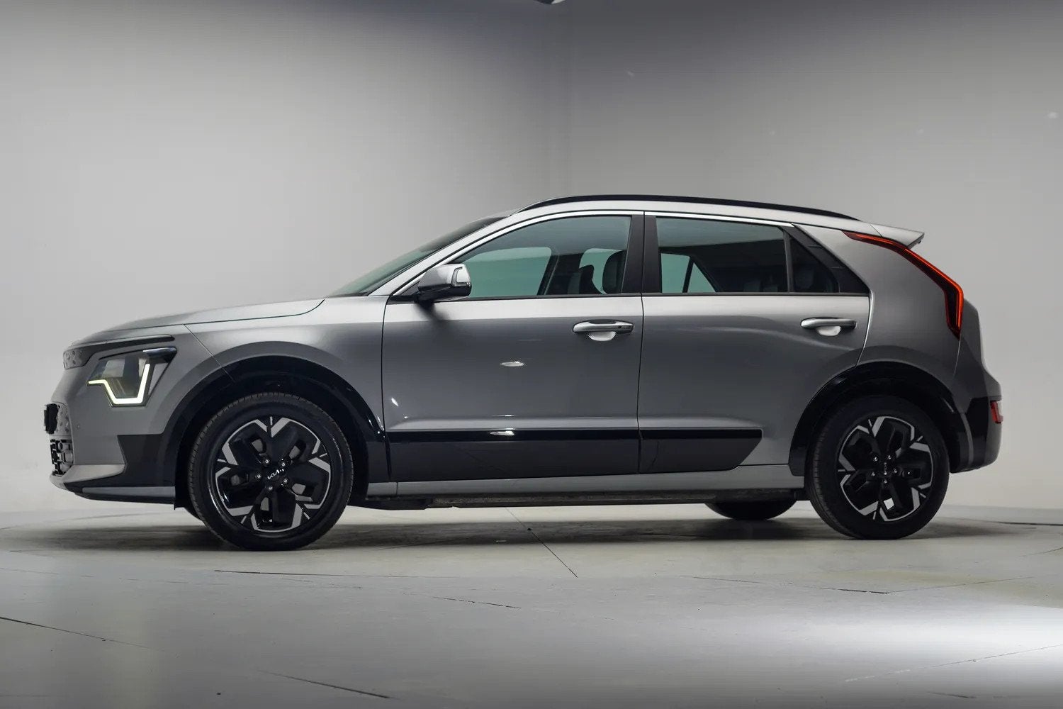 Kia e-Niro EV 64.8kWh DynamicLine NW-Model [ Navi Camera Hal, Auto's, Automaat, 8 kWh, 0 cilinders, Gebruikt