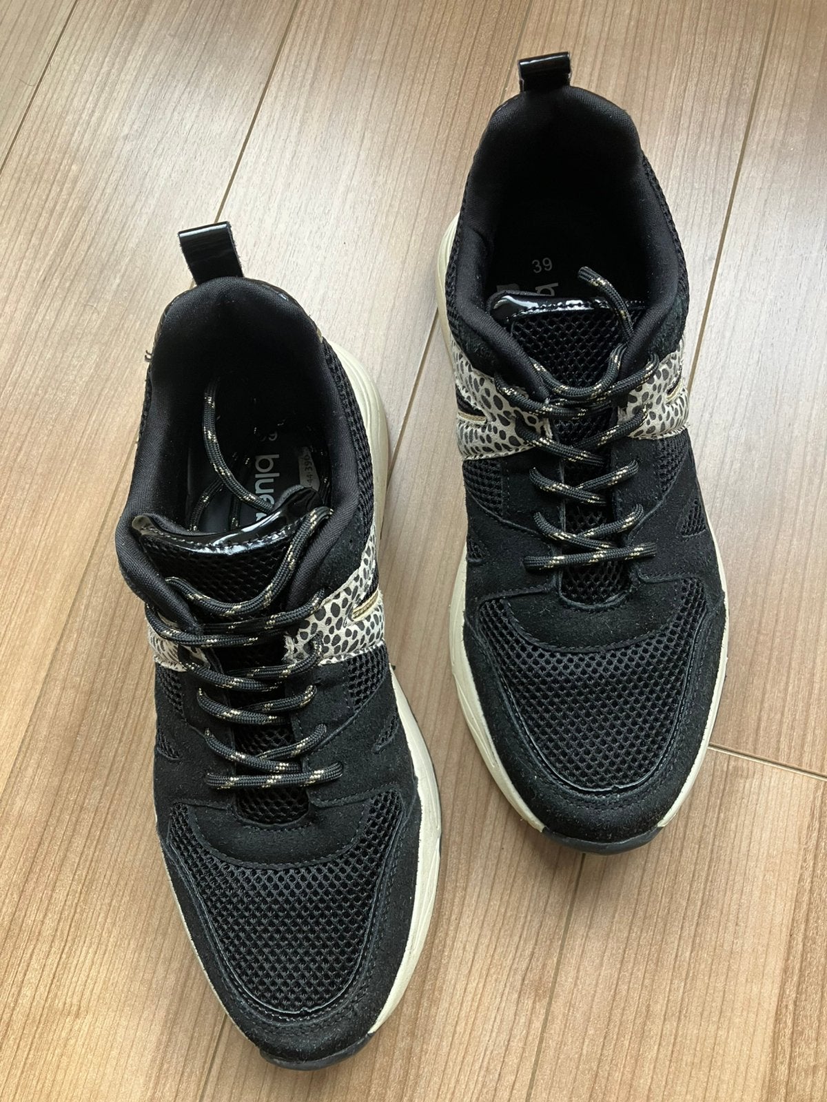 Zwarte sneakers, maat 39, scapino, Kleding | Dames, Schoenen, Zwart, Ophalen of Verzenden, Sneakers of Gympen, Zo goed als nieuw