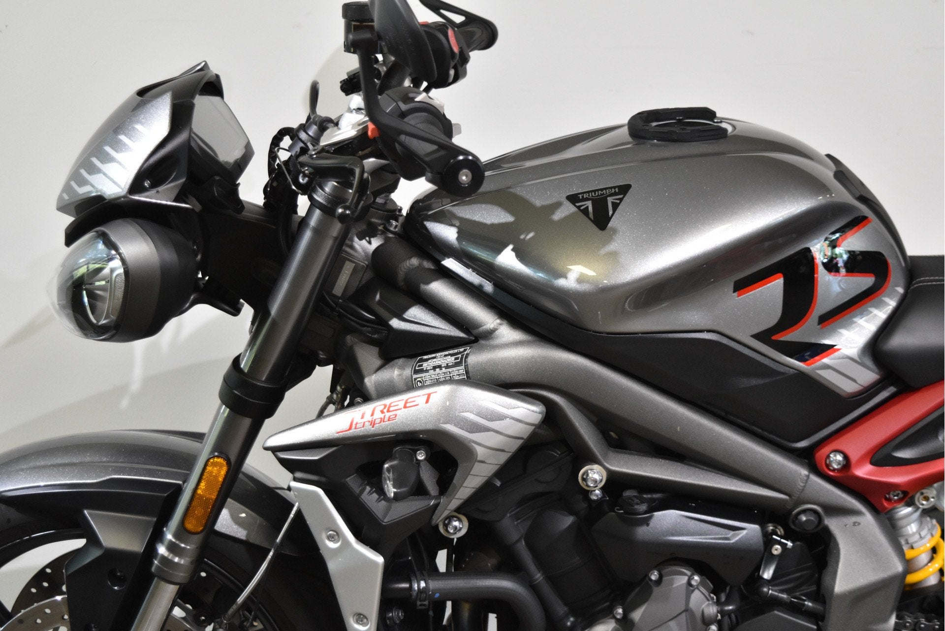 Triumph Street Triple RS (bj 2022), Bedrijf, 765 cc, Meer dan 35 kW, Overig