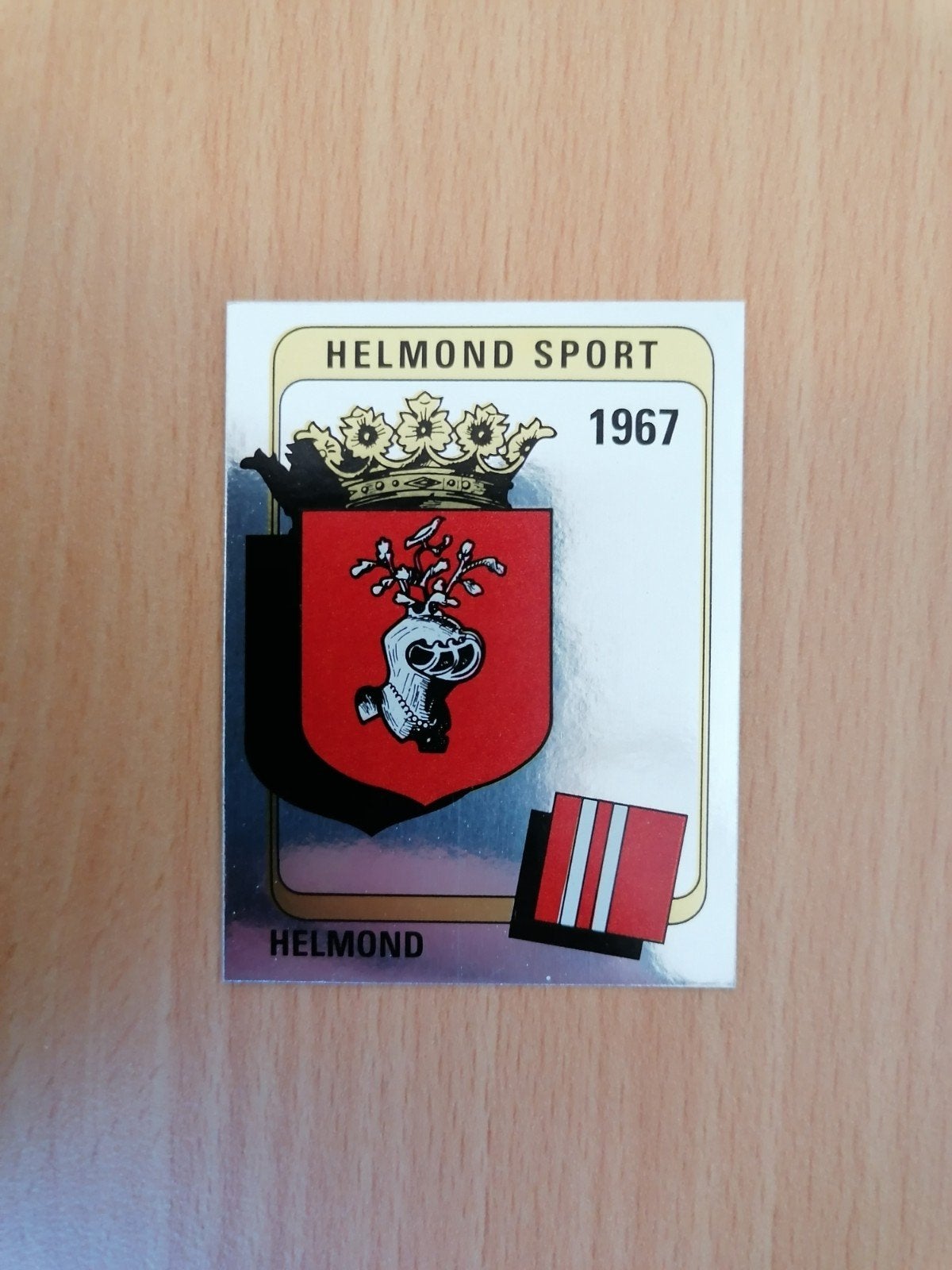Panini Voetbal 84 #175 Helmond Sport embleem., Ophalen of Verzenden, Zo goed als nieuw, Plaatje