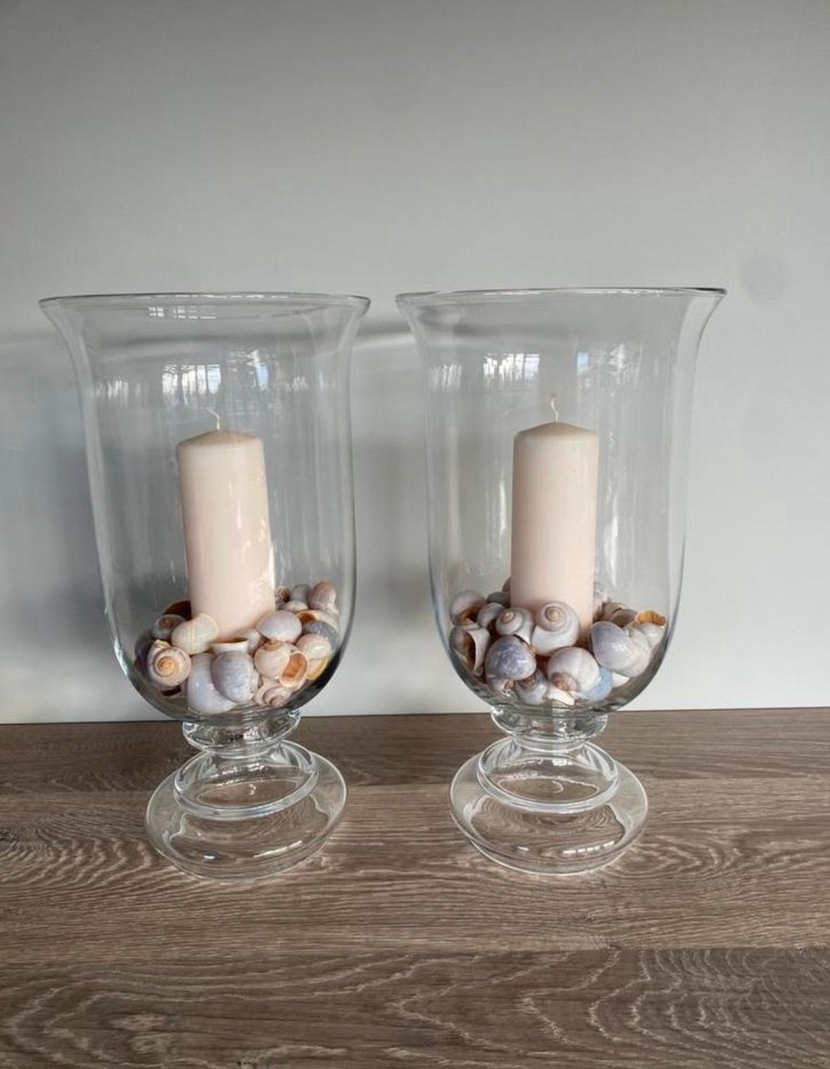Grote glazen vazen 2x, Huis en Inrichting, Ophalen, Zo goed als nieuw, Inclusief decoratie