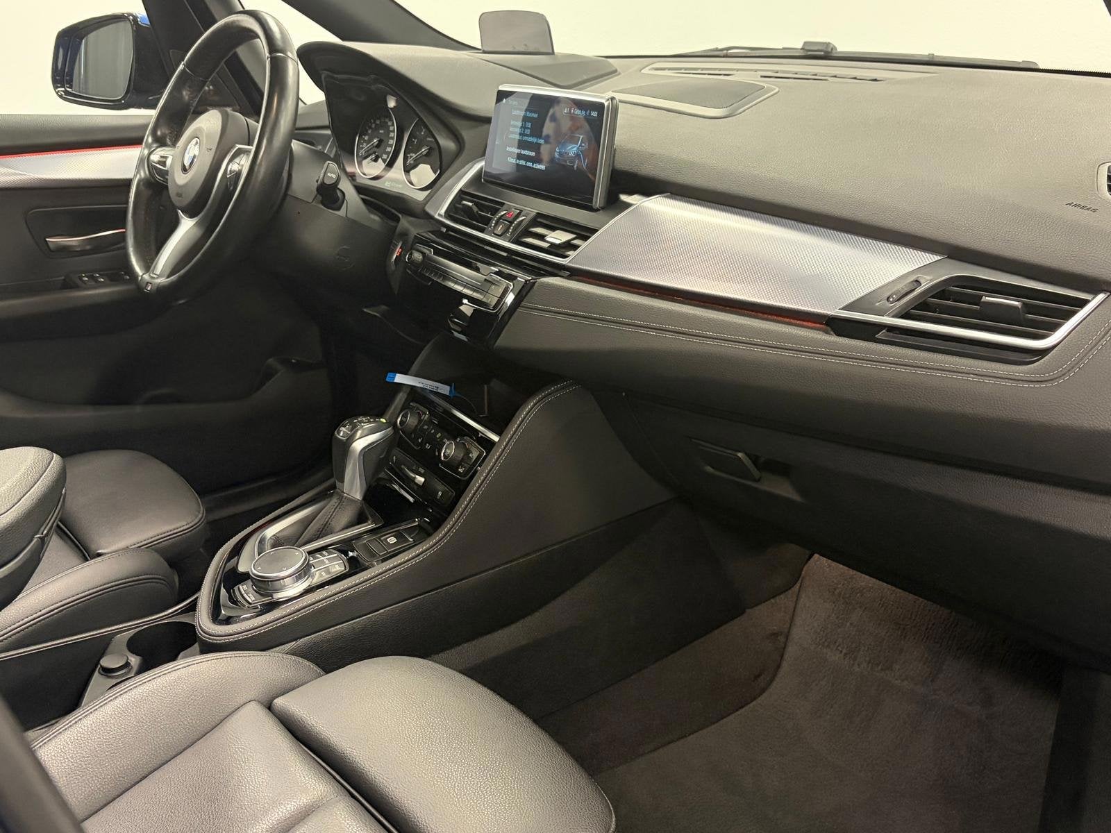 BMW 2-serie Active Tourer 225XE Active Tourer*Plug-In Hybrid, Auto's, Automaat, 8 kWh, 136 pk, Blauw
