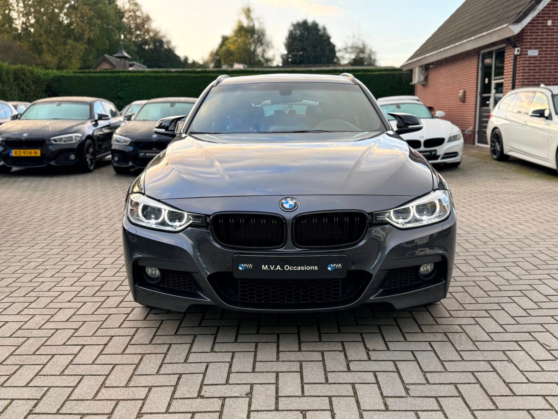 BMW 3-serie Touring 316i Executive M Sport|Ketting Vervangen, Auto's, Automaat, Gebruikt, 4 cilinders, Origineel Nederlands