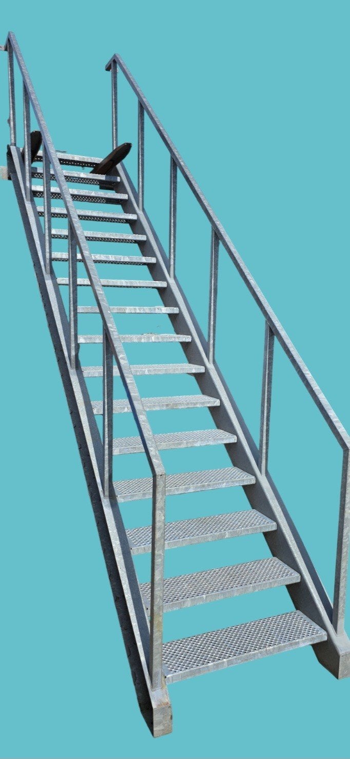 Verzinkte stalen trap ca 292cm. Steektrap bordestrap galva, Doe-het-zelf en Verbouw, Ladders en Trappen, Ophalen, Gebruikt, Trap