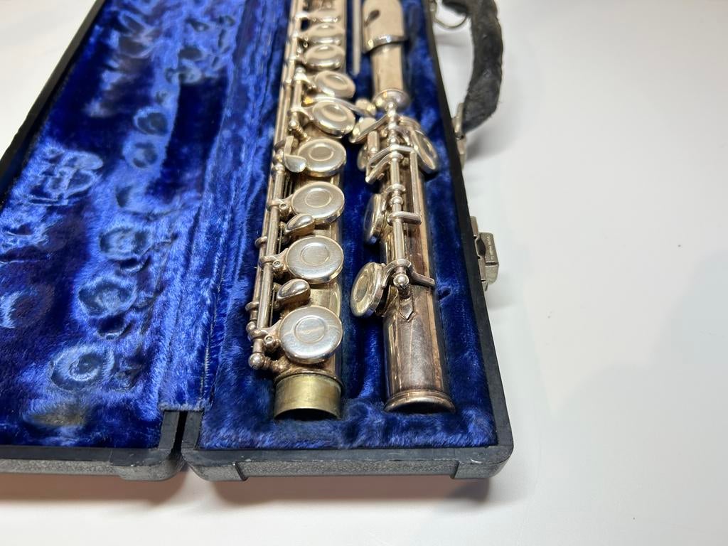 Dwarsfluit in koffer gemeinhardt m2, Muziek en Instrumenten, Ophalen of Verzenden, Gebruikt, Dwarsfluit, Met koffer of tas