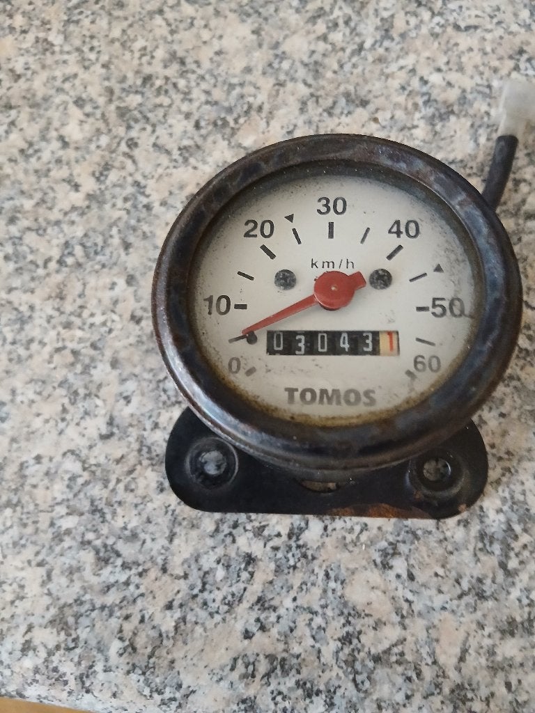 TE KOOP TOMOS ONDERDELEN + DAKKOFFER!!, Fietsen en Brommers, Brommeronderdelen | Algemeen, Ophalen of Verzenden, Gebruikt, Overige typen