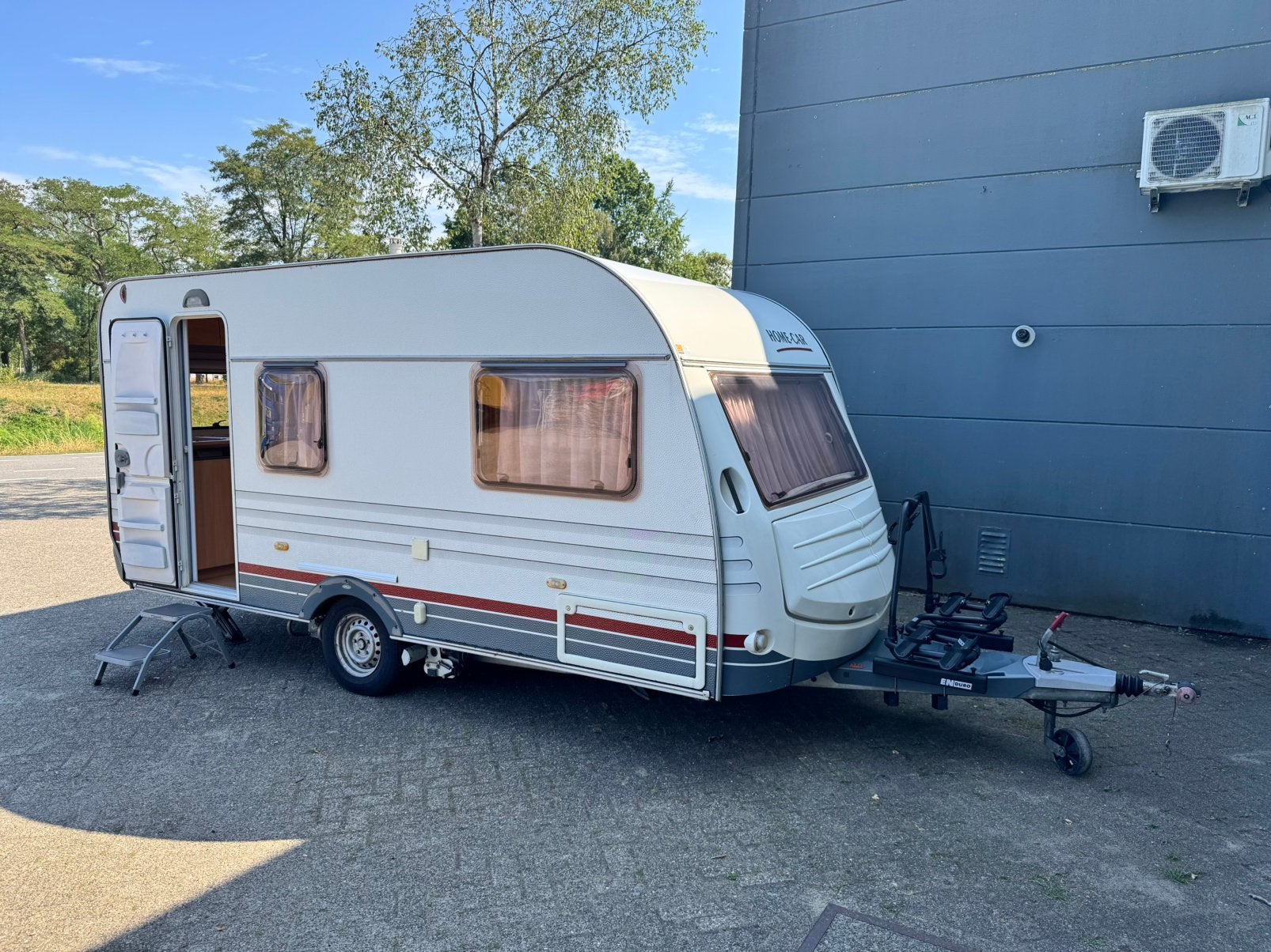 Caravan Home-car 446H - Mover, Voortent en Fietsendrager!, Home-car, Bedrijf, Treinzit, 4 tot 5 meter