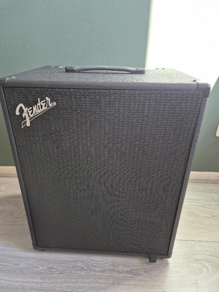 Fender Rumble Stage 800 combo, Muziek en Instrumenten, Versterkers | Bas en Gitaar, Ophalen, Zo goed als nieuw, Basgitaar, 100 watt of meer