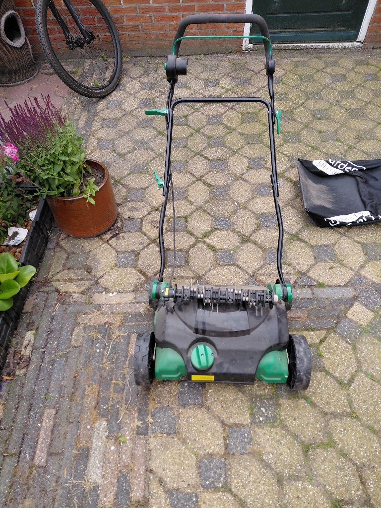Verticuteer machine, Tuin en Terras, Verticuteermachines, Ophalen, Gebruikt, Elektrisch