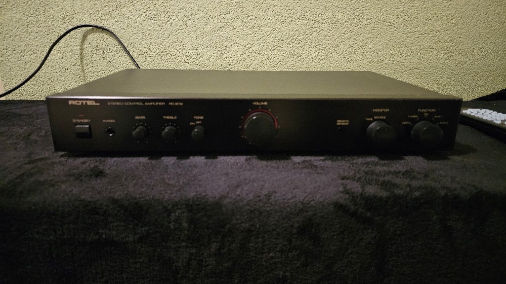 Rotel RC 972, Overige merken, Ophalen of Verzenden, Zo goed als nieuw, Minder dan 60 watt