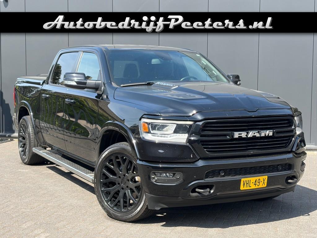 Dodge RAM 5.7 V8 LPG Crew Cab Laramie Sport LED Camera Carpl, Automaat, Navigatiesysteem, 5654 cc, Zwart