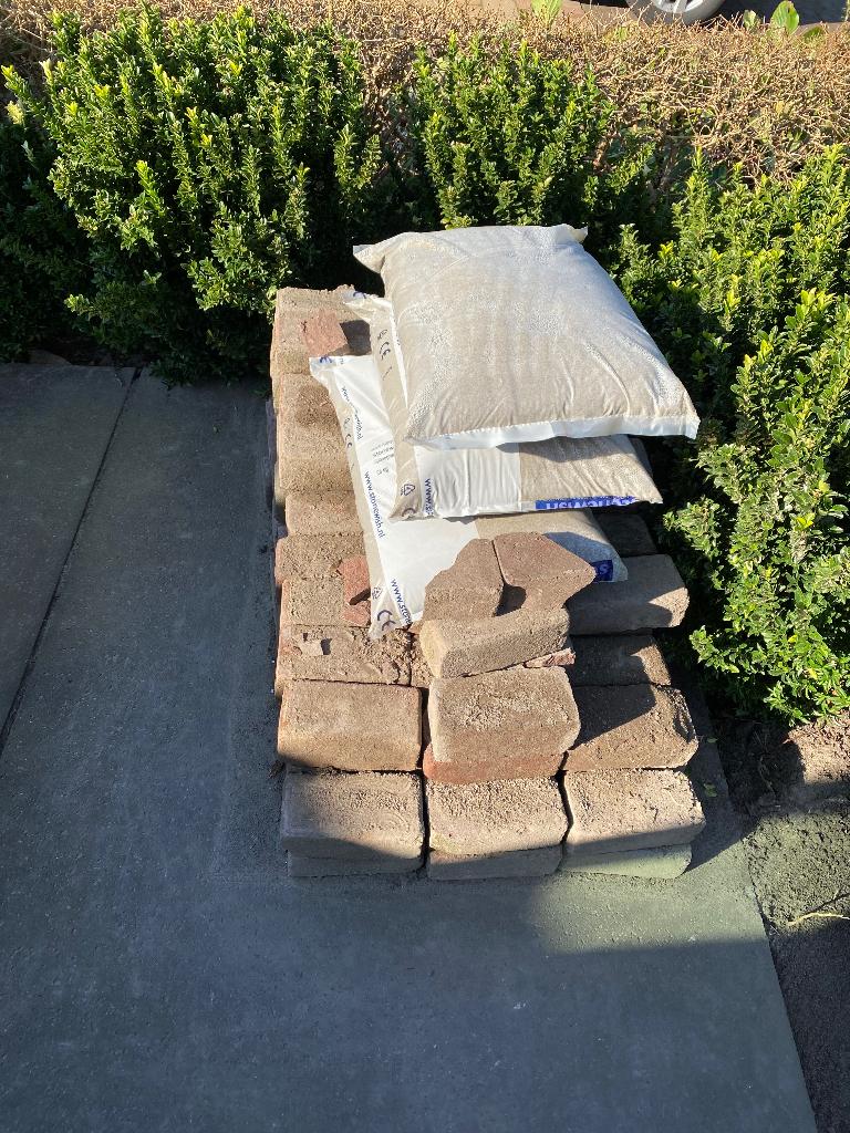 Klinkers met ophoogzand, Ophalen, Klinkers, Nieuw, Beton