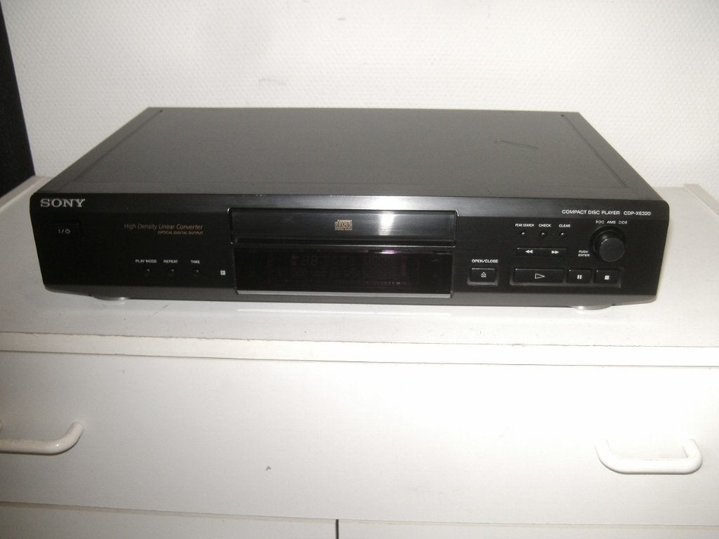Sony CD speler type CDP-XE320, Ophalen, Gebruikt, Sony