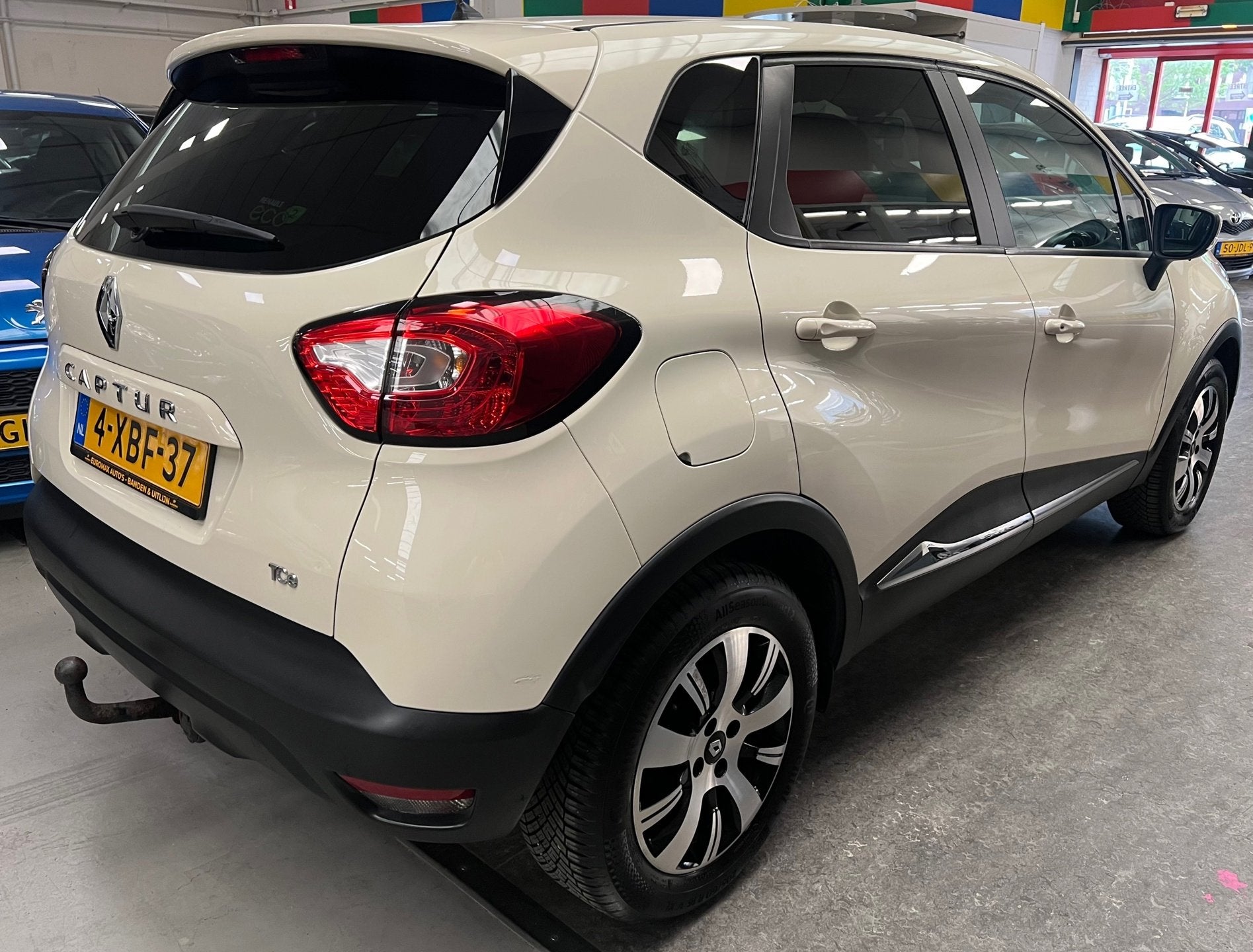 Renault Captur 0.9 TCe Expression 2e Eigenaar - NAP - Navi -, Auto's, Renault, Voorwielaandrijving, Stof, Gebruikt, Zwart