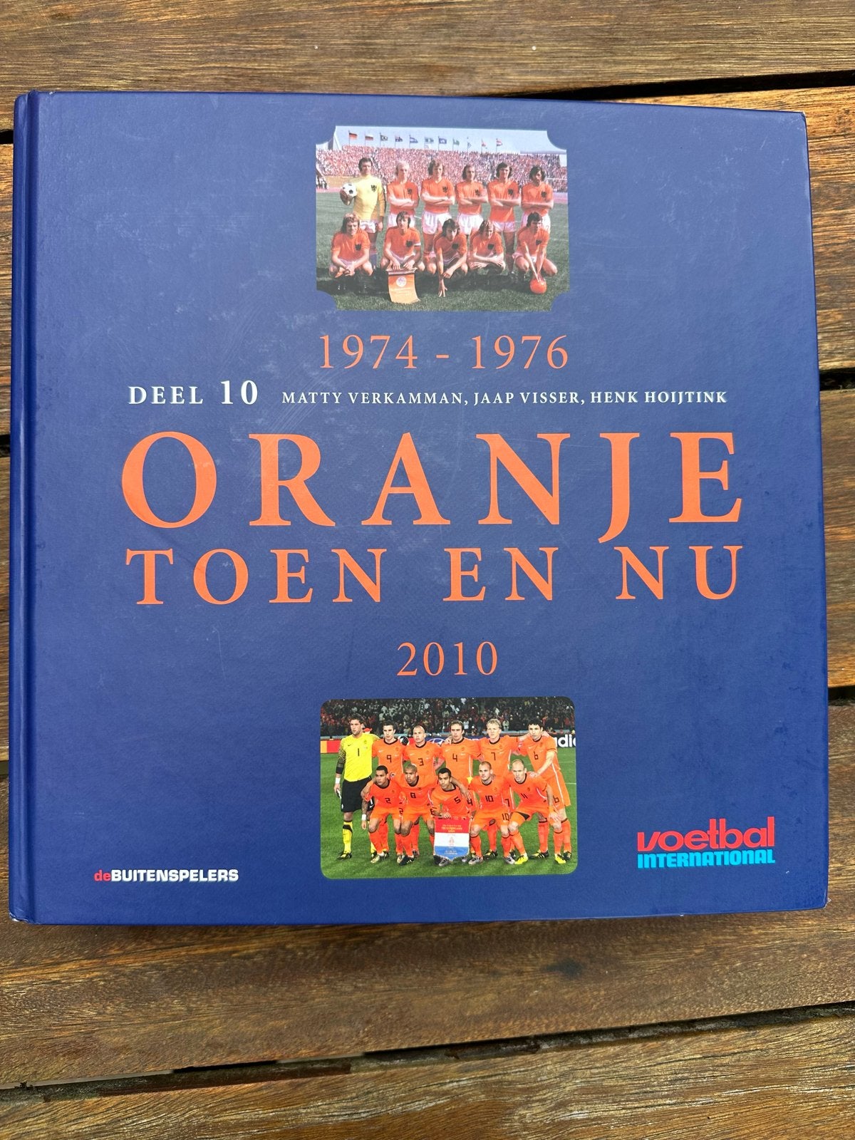 Oranje Toen en Nu - Complete 10-delige Voetbalcollectie, Boeken, Ophalen, Zo goed als nieuw, Balsport
