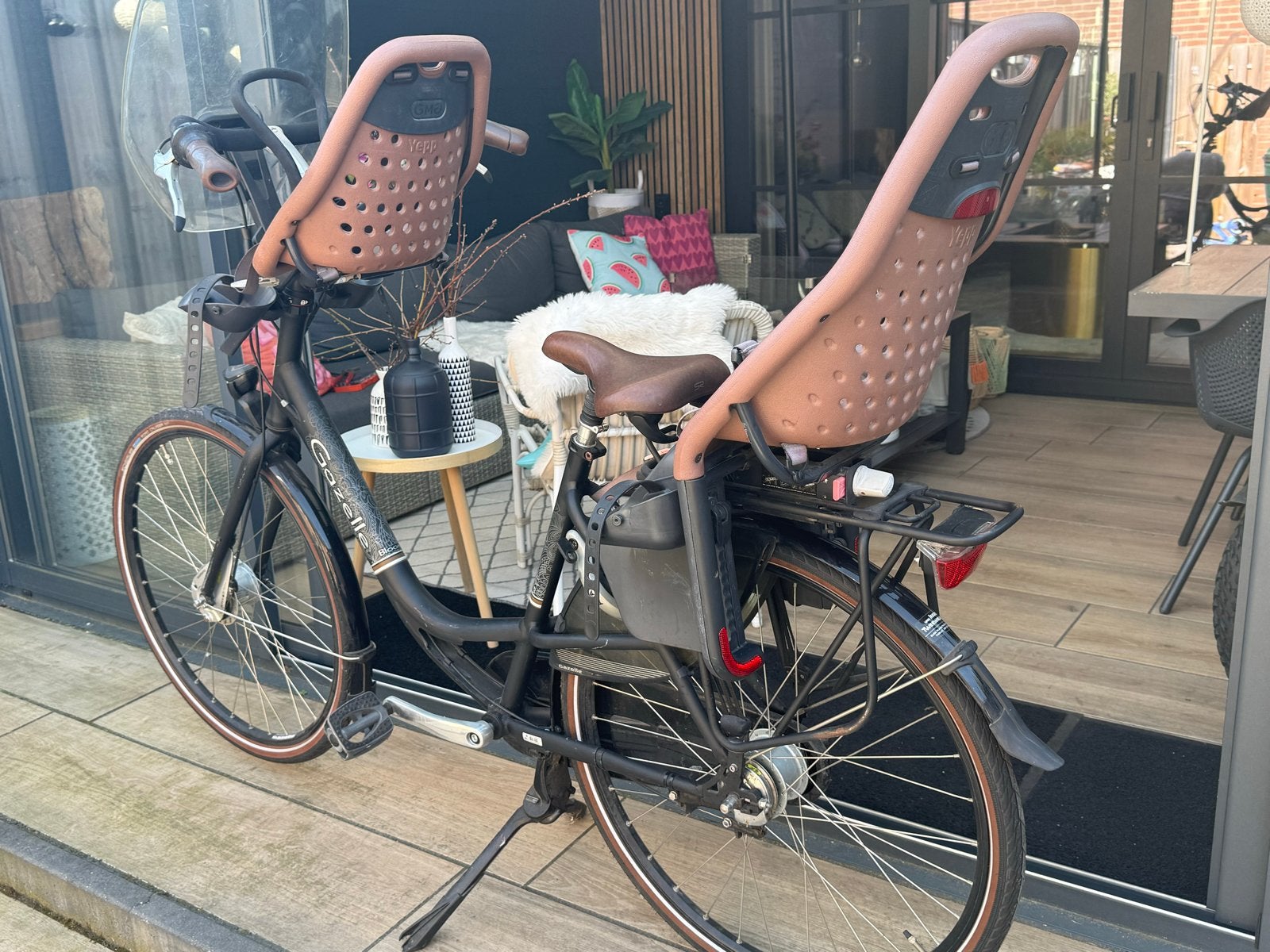 Gazelle bloom moederfiets met Yepp kinderzitjes, Ophalen, Gazelle, Trommelrem, 53 tot 56 cm