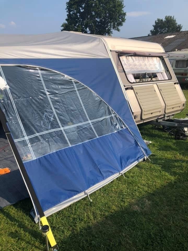 Complete luifel met zijwanden en voorwand voor Kip T45, Ophalen, Gebruikt