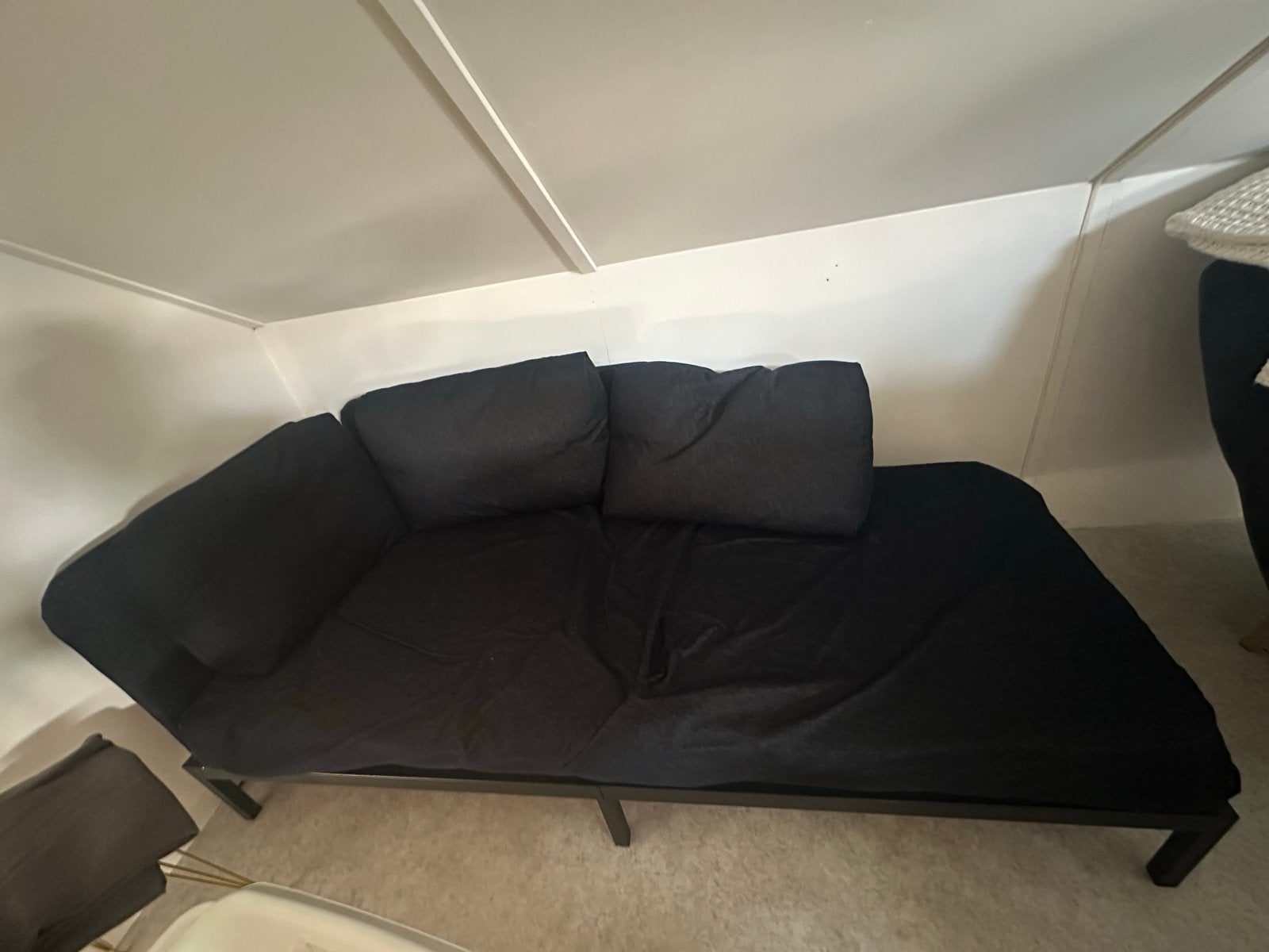 Zwart slaapbank/daybed met metalen frame, Ophalen, Gebruikt, Eenpersoons, Zwart