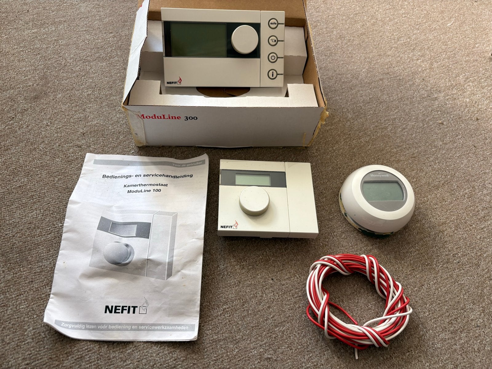 3 thermostaten (Nefit en Honeywell), Ophalen of Verzenden, Gebruikt