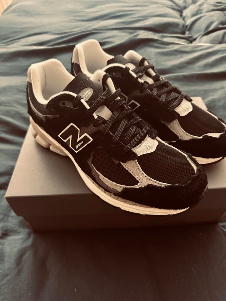 New Balance 2002R Black Grey, Kleding | Heren, Schoenen, Nieuw, Sneakers of Gympen, Zwart, Ophalen of Verzenden