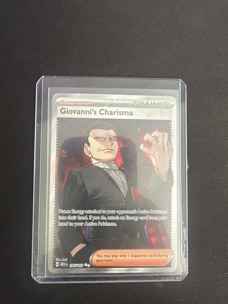 Pokemon Kaart Giovanni's Charisma Trainer 197/165, Ophalen of Verzenden, Zo goed als nieuw, Losse kaart