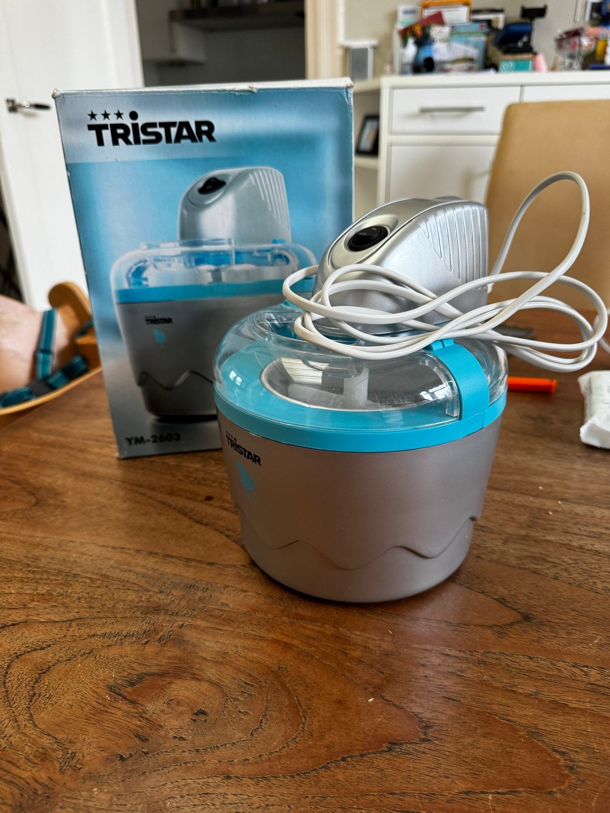 Tristar IJsmachine YM-2603 - Zo goed als nieuw, Ophalen of Verzenden, Zo goed als nieuw