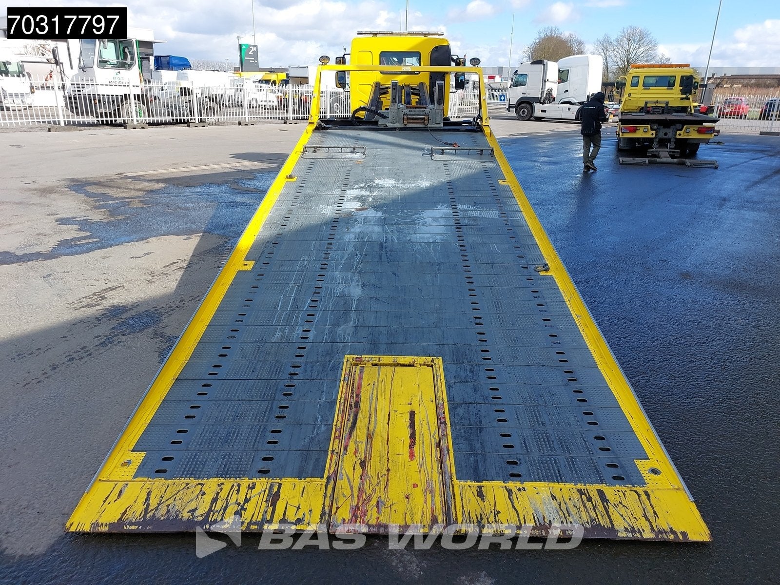 DAF LF LF 230 4X2 NL-truck APK Jige Simplex 5T Abschleppwage, Stof, Euro 6, Stoelverwarming, Geel