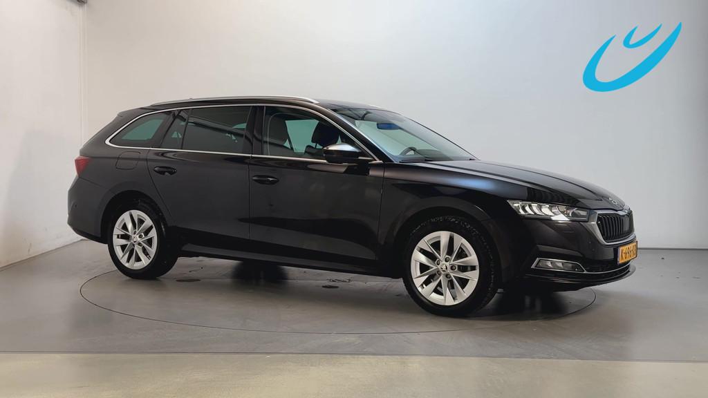 Skoda Octavia Combi 1.0 TSI Business Edition Plus Trekhaak A, Auto's, Skoda, Stof, Gebruikt, Met garantie (alle), Zwart