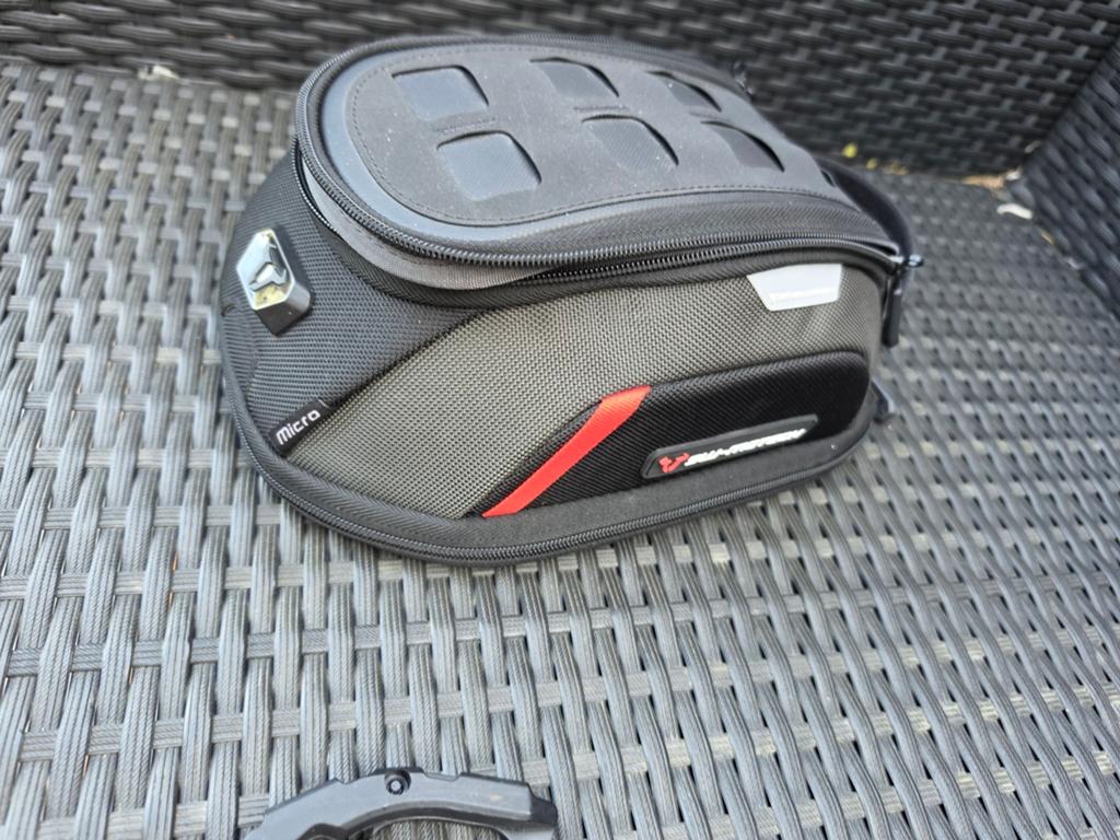 SW Motech tanktas + tankring Africa Twin 1100, Ophalen