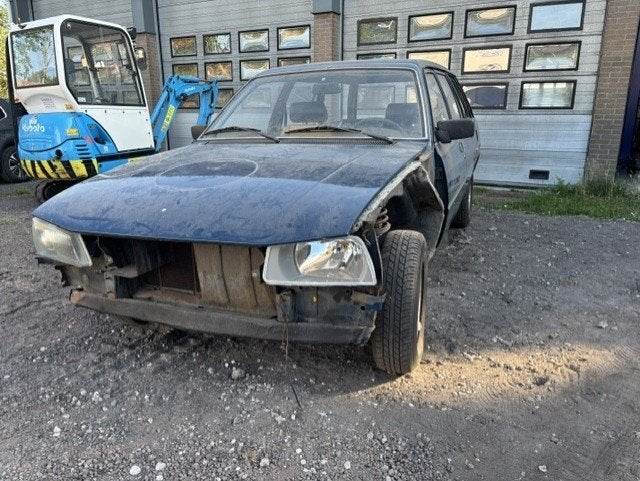 Peugeot 505 2.0 GL Break 1984 Blauw, Auto's, Peugeot, 94 pk, Achterwielaandrijving, Overige modellen, 4 cilinders