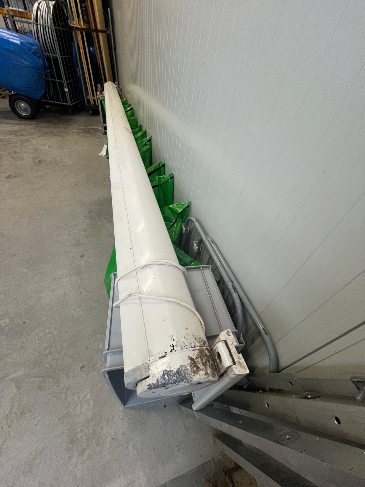 Elektrisch bedienbaar zonneluifel, Ophalen, Gebruikt, Elektrisch, 150 tot 300 cm