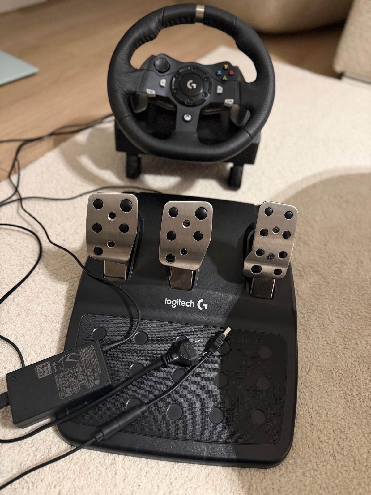 Logitech G920 Driving Force racestuur voor Xbox en PC, Spelcomputers en Games, Ophalen, Racestuur, Xbox, Force feedback