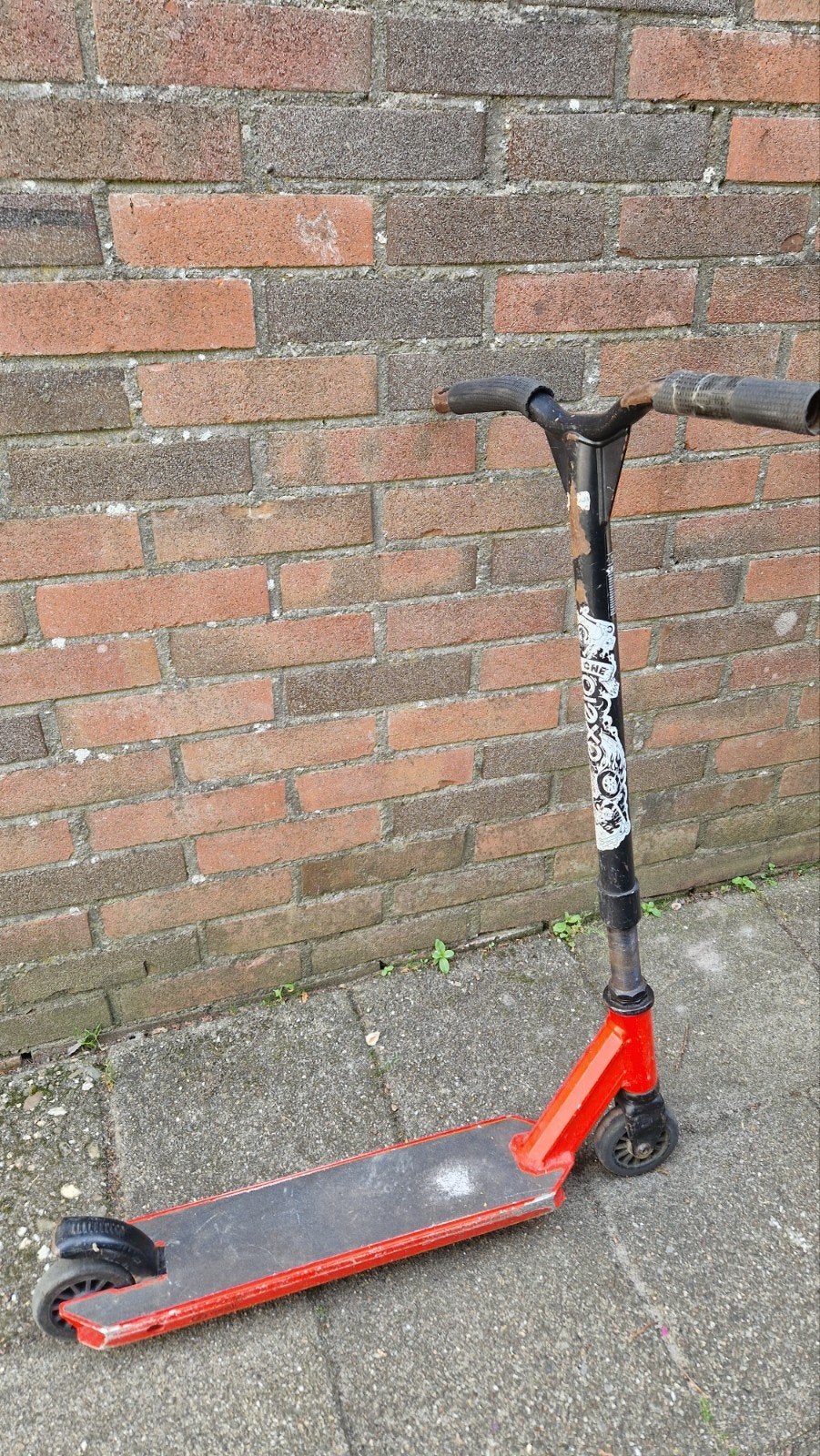 Stuntstep rood, Fietsen en Brommers, Steps, Ophalen, Gebruikt, Gewone step