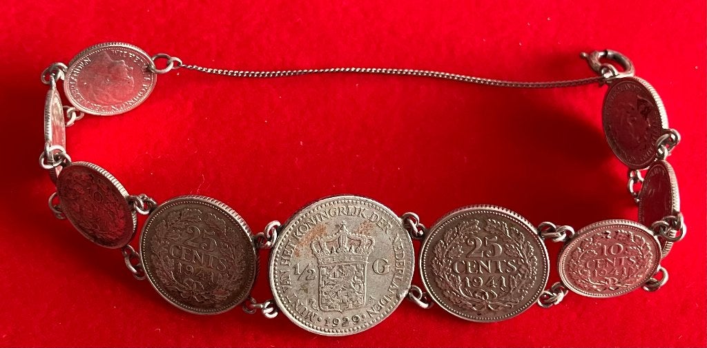 Zilveren armband met halve gulden, 2 kwartjes, 6 dubbeltjes, Postzegels en Munten, Munten | Nederland, Ophalen, ½ gulden, Setje
