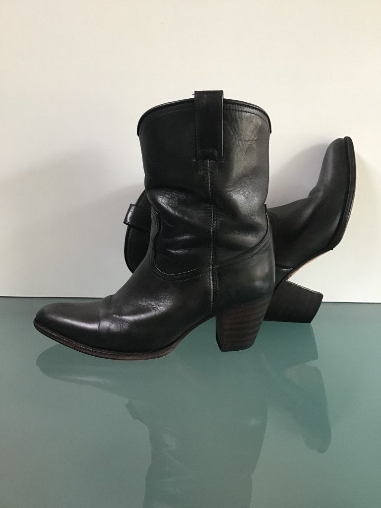 Sendra 39 zwarte laarzen | Boho | Gratis verzenden, Sendra, Verzenden, Zwart, Lage of Enkellaarzen