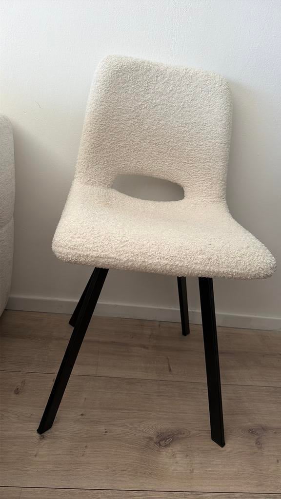 Teddy eetkamerstoelen, Huis en Inrichting, Stoelen, Ophalen of Verzenden, Zo goed als nieuw, Wit, Vier