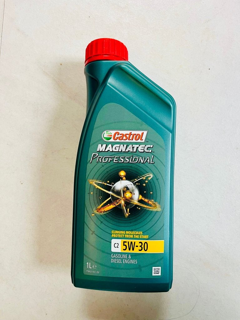 Nieuw CASTROL 5W30 benzine / diesel motor, Ophalen of Verzenden
