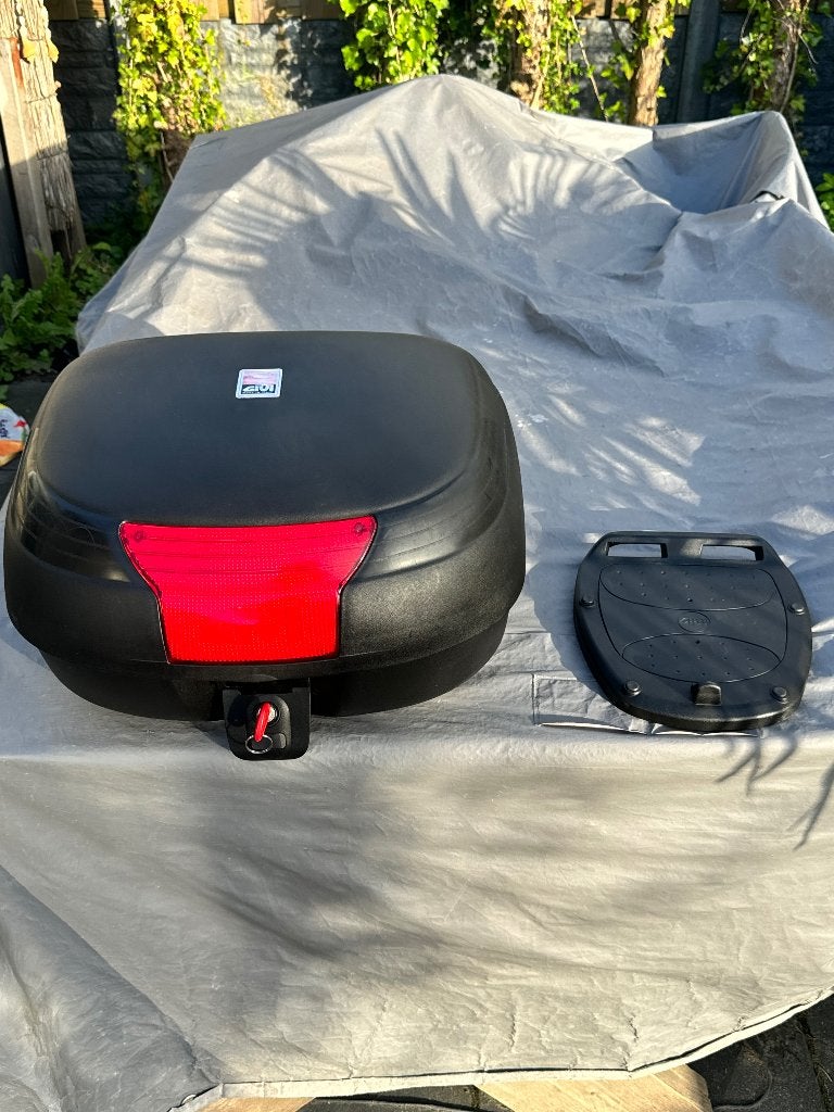 Givi Topkoffer, Ophalen, Gebruikt