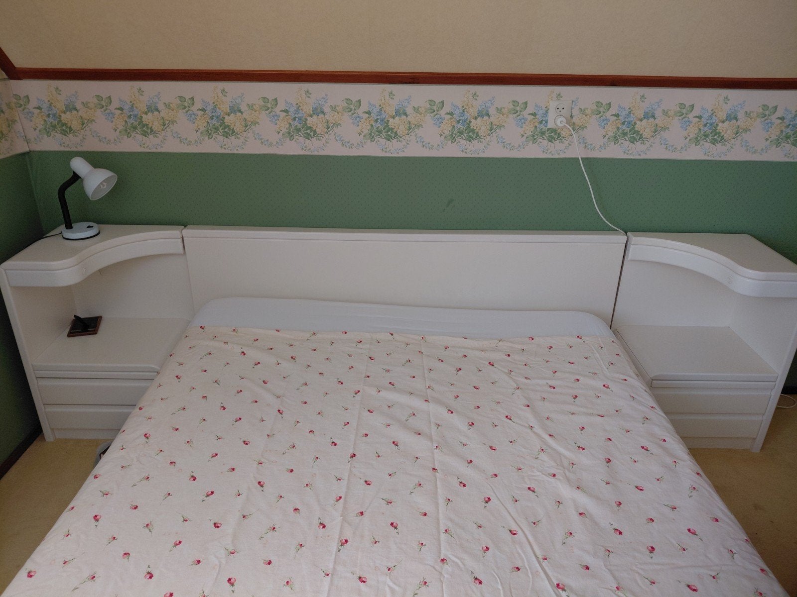 Ledikant/tweepersoonsbed/ bed 205x167, Huis en Inrichting, Slaapkamer | Complete slaapkamers, Ophalen, Gebruikt, Tweepersoons