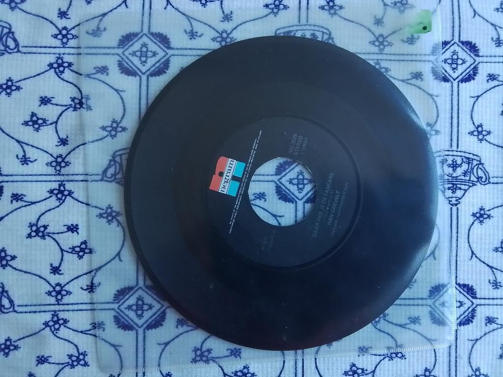 Han grevelt           Daar heb je de fanfare, Ophalen of Verzenden, Zo goed als nieuw, Nederlandstalig, Single